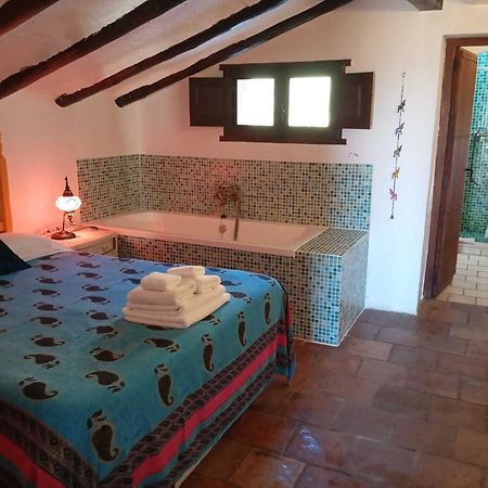 Hotel Rural Alqueria De Los Lentos Niguelas Luaran gambar